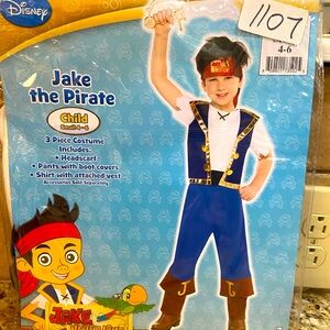 NWT Jake the Pirate costume little kids size 4-6